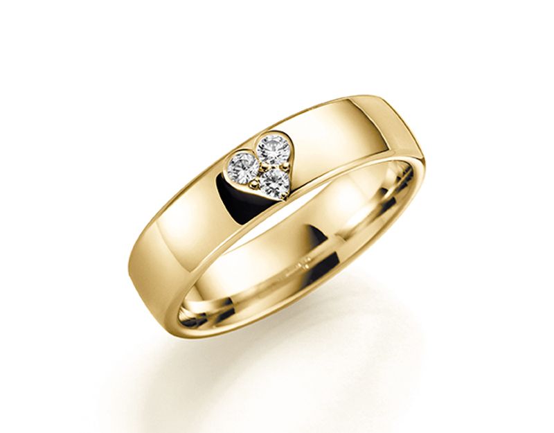 Giftering i gultgull 585, 5mm bredde, dia.0,09ct