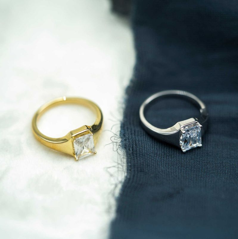 Riga ring i sølv med zirkonia- Str.54