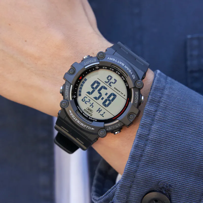 Casio Classic AE-1500WH-1AVEF